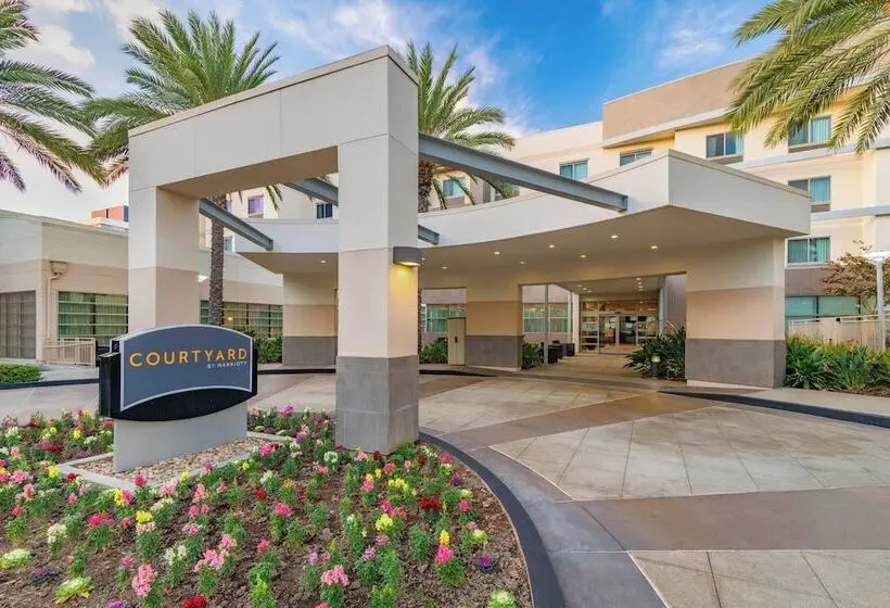 Hotelli Courtyard By Marriott Santa Ana Orange County