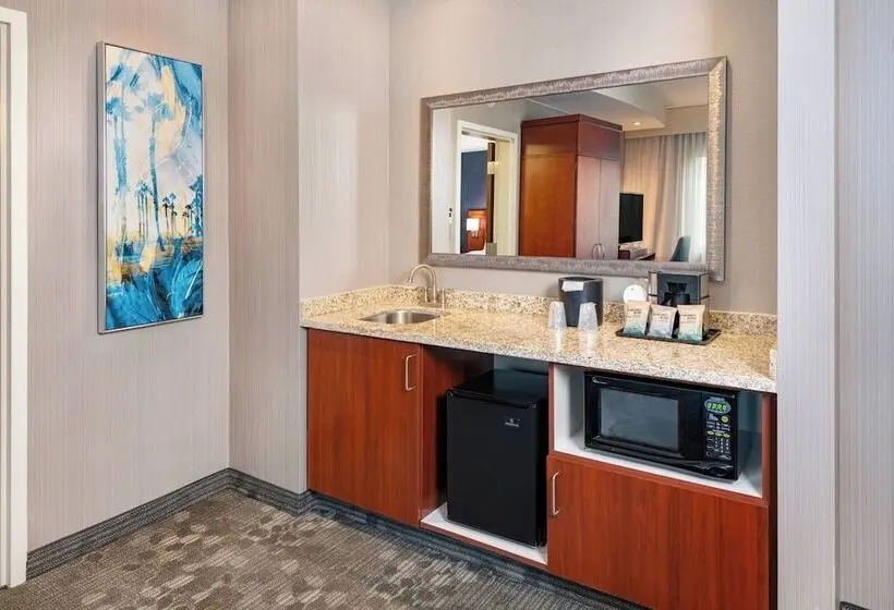 Hotelli Courtyard By Marriott Santa Ana Orange County