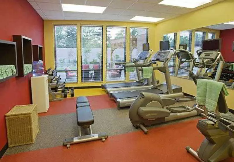 ホテル Courtyard By Marriott Lafayette