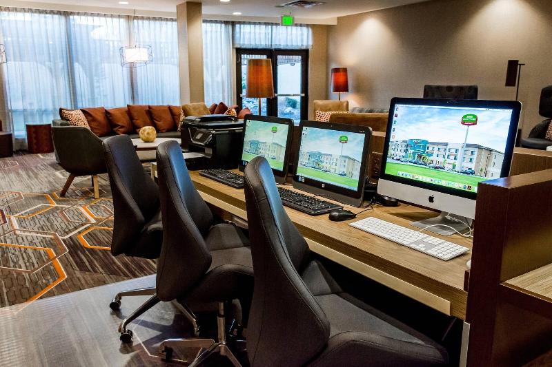 酒店 Courtyard By Marriott Lafayette