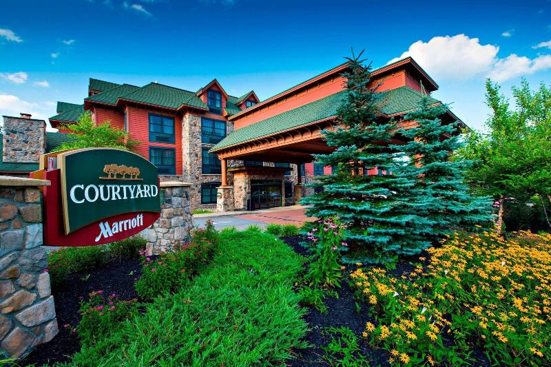 בית מלון כפרי Courtyard Marriott Lake Placid