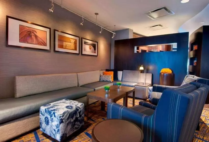 Szálloda Courtyard By Marriott Madison East