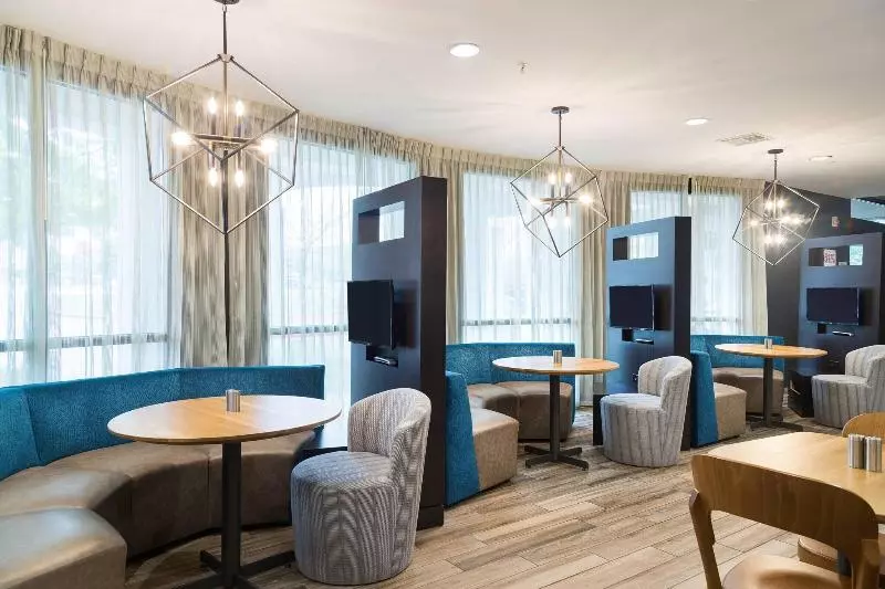 ホテル Courtyard By Marriott San Antonio North Stone Oak At Legacy