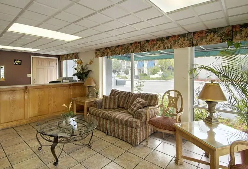 ホテル Days Inn By Wyndham Myrtle Beachgrand Strand