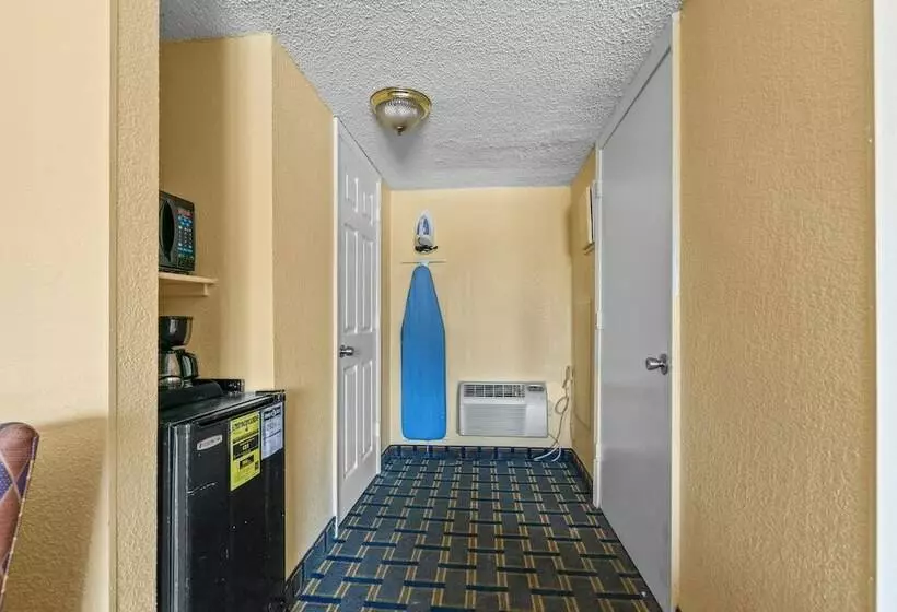 ホテル Days Inn By Wyndham Myrtle Beachgrand Strand