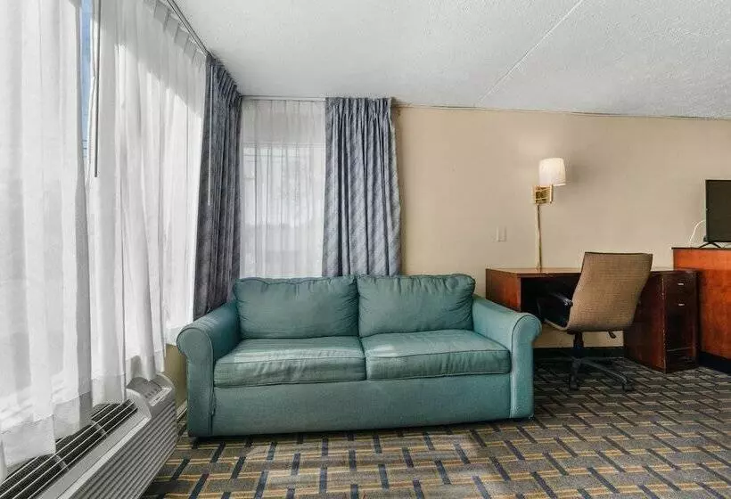 ホテル Days Inn By Wyndham Myrtle Beachgrand Strand