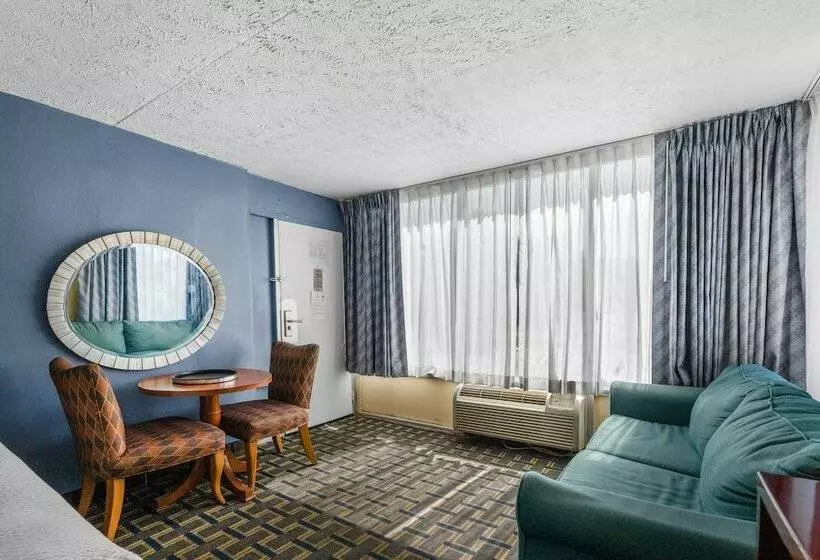 ホテル Days Inn By Wyndham Myrtle Beachgrand Strand