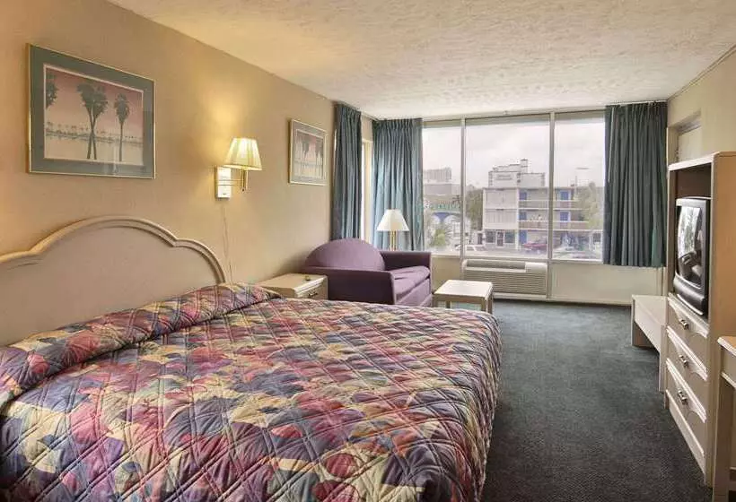 ホテル Days Inn By Wyndham Myrtle Beachgrand Strand