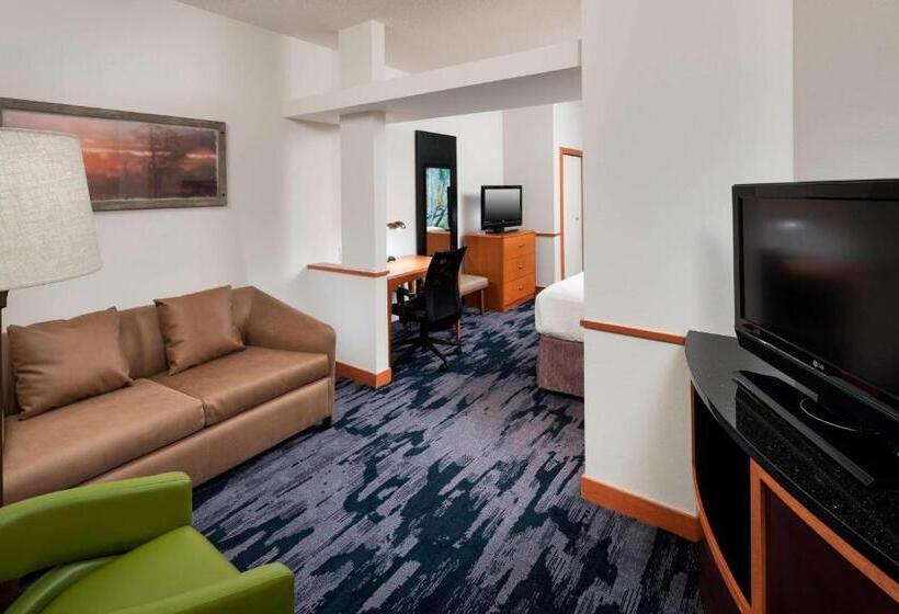 هتل Fairfield Inn & Suites Wilmington Wrightsville Beach