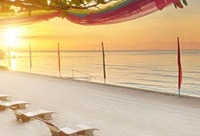 Hotel Flushing Meadows Resorts & Playground