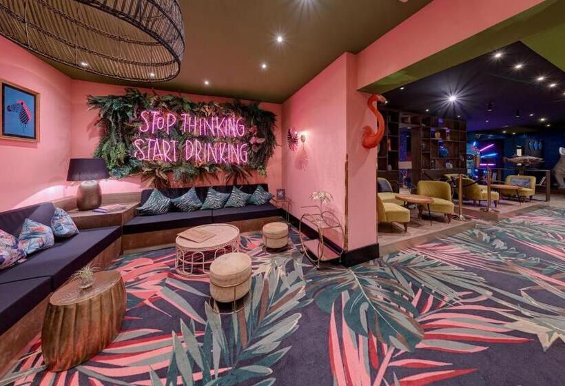 ホテル Hit The Sky