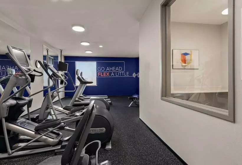 호텔 Holiday Inn Express & Suites Oklahoma City Nw Quail Springs, An Ihg