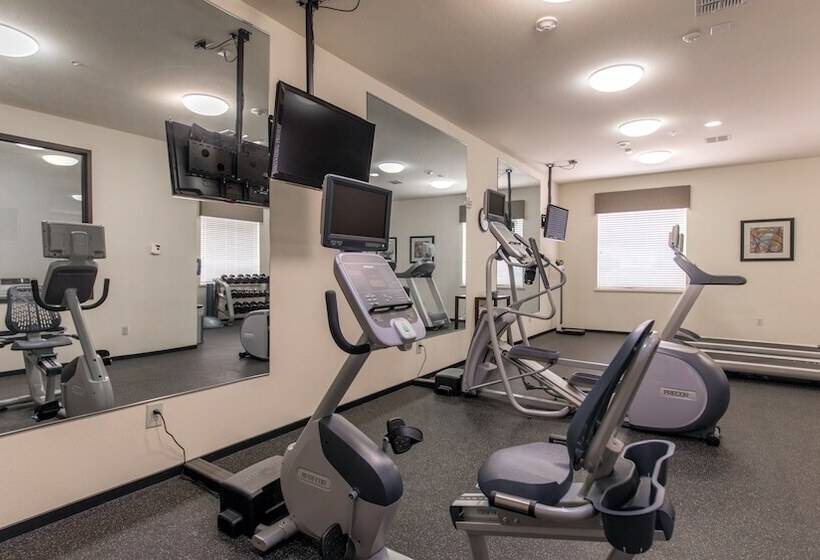 Otel Holiday Inn Express & Suites Oklahoma City Nw Quail Springs, An Ihg