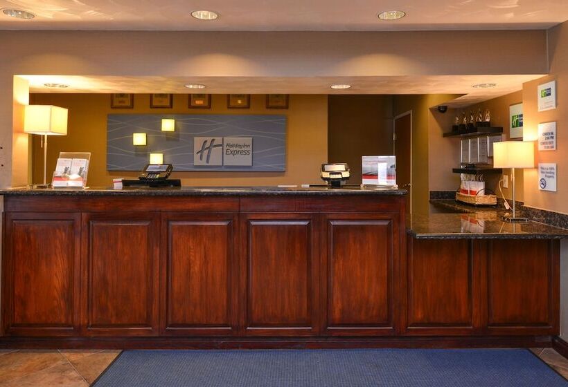 هتل Holiday Inn Express Morgantown, An Ihg