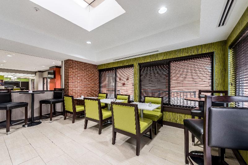 هتل Holiday Inn Indianapolis Downtown, An Ihg