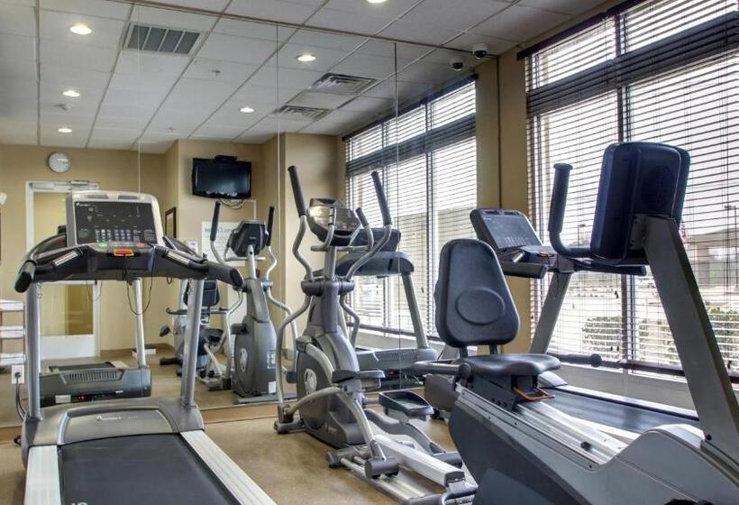 Отель Holiday Inn Meridian East I 59 / I 20