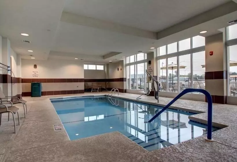 Отель Holiday Inn Meridian East I 59 / I 20