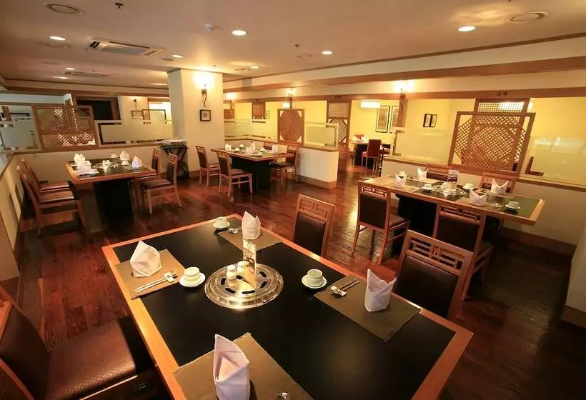 Hotell Jpark Island Resort & Waterpark Cebu