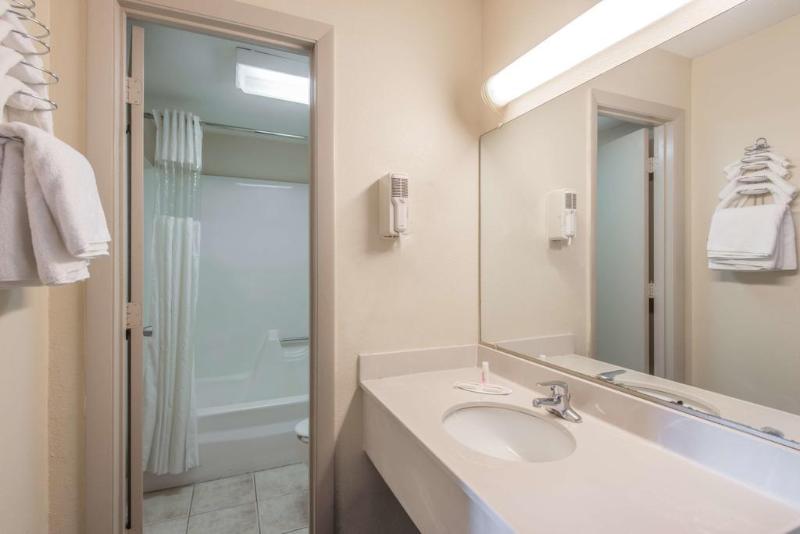 فندق Portland Travelodge