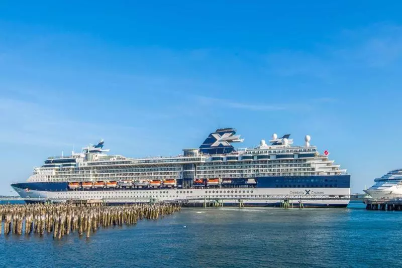 Отель Portland Travelodge