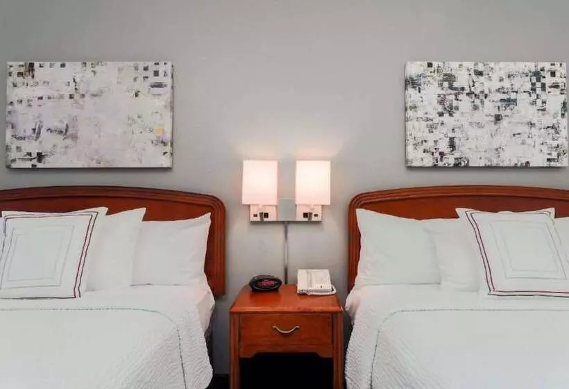 Radisson Hotel Houston Intercontinental Airport North