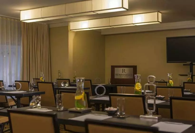 Hotel Renaissance Baton Rouge