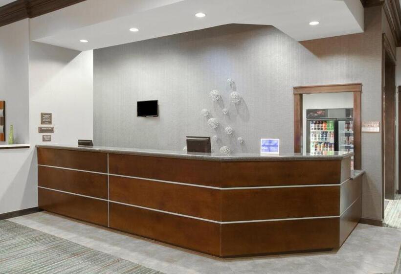 هتل Residence Inn Midland