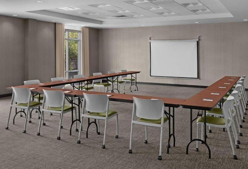 ホテル Springhill Suites Pittsburgh Southside Works