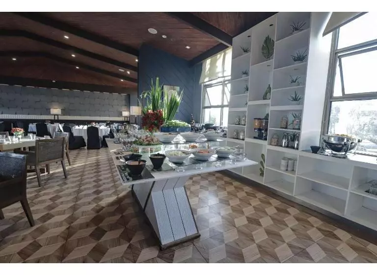 Hotel Summit Ridge Tagaytay   Newly Renovated