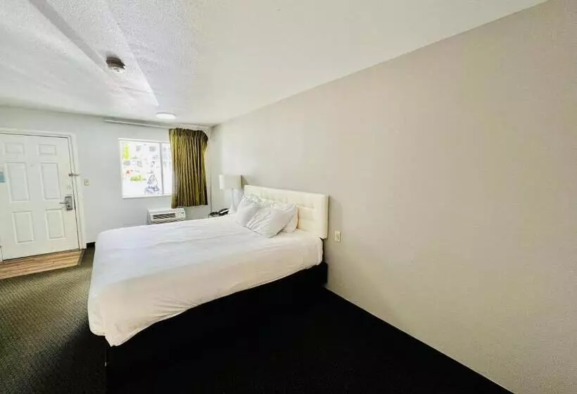 酒店 Studio 6 Suites Flagstaff Az