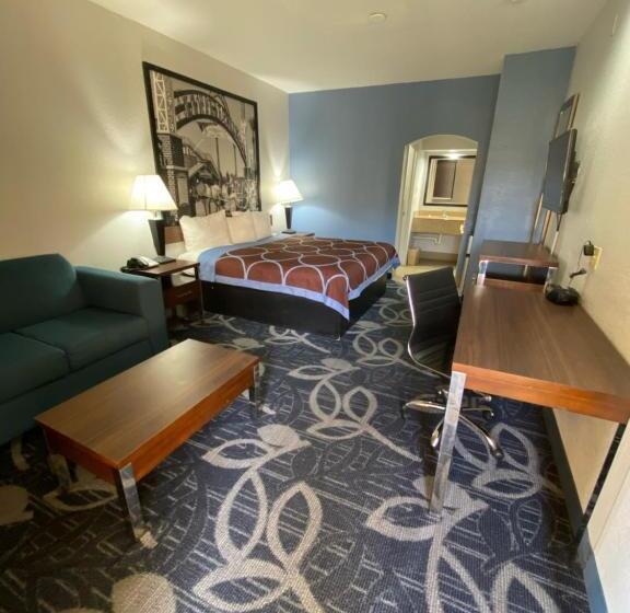 هتل Super 8 By Wyndham Houston Hobby Airport South