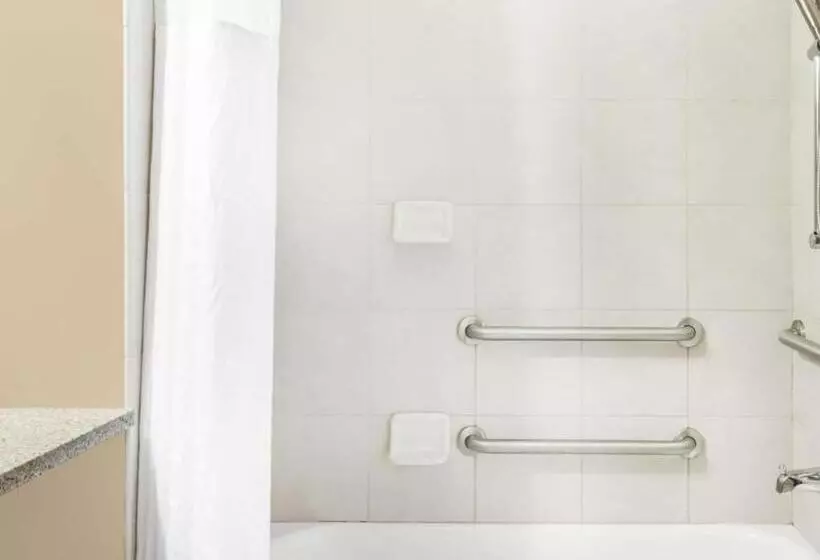 Hotel Spark By Hilton Lancaster Dutch Country