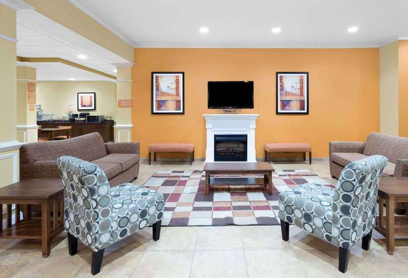 Microtel Inn & Suites By Wyndham Greenville/university Medic