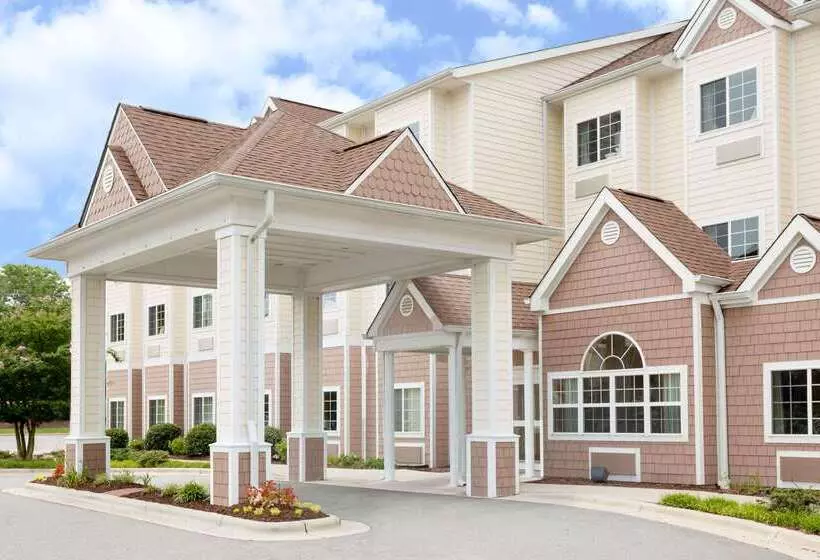 Microtel Inn & Suites By Wyndham Greenville/university Medic