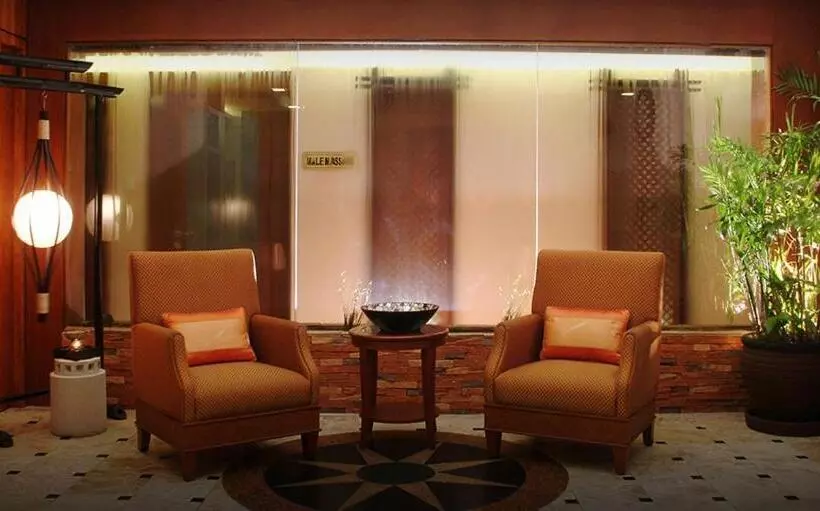 Networld Hotel Spa And Casino