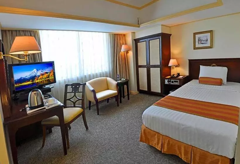 Networld Hotel Spa And Casino