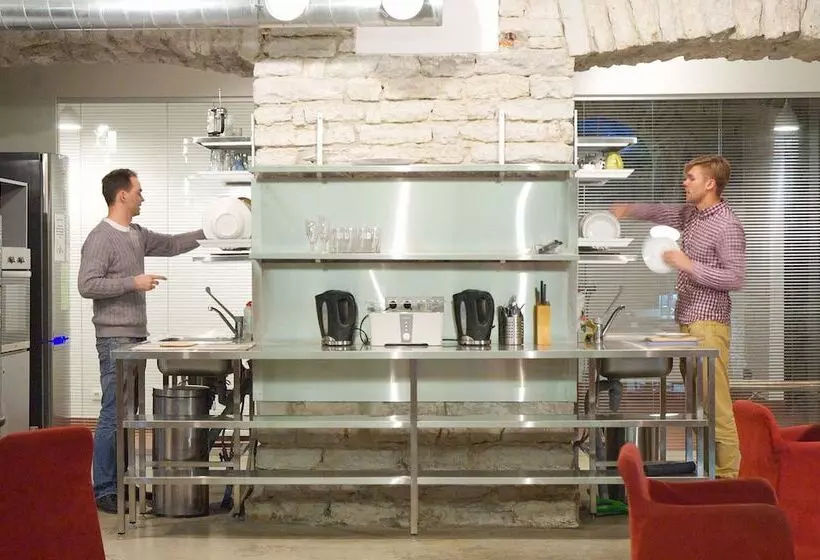 هاستل 16eur Fat Margaret S