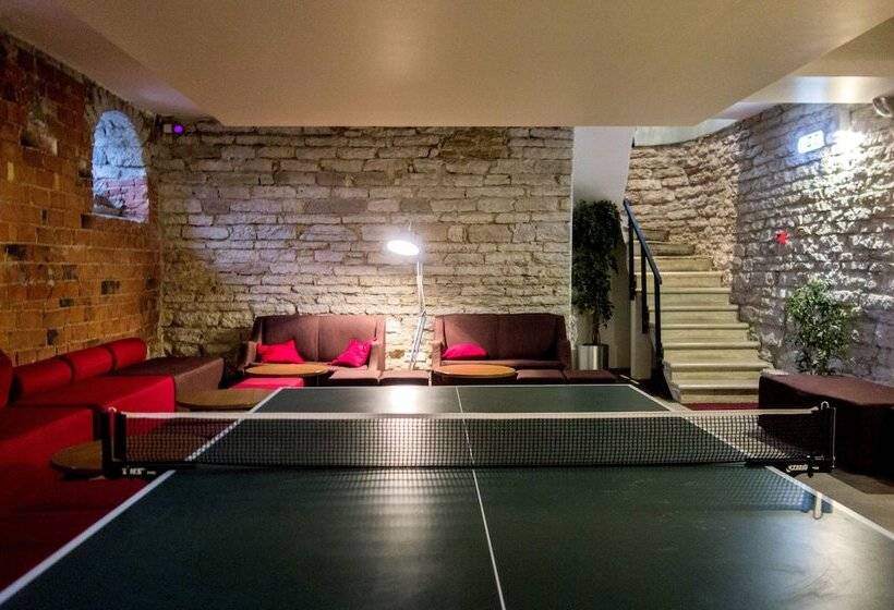 هاستل 16eur   Fat Margaret S