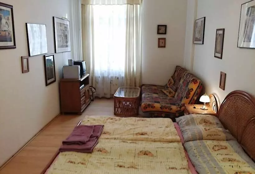 Holiday Apartments Karlovy Vary