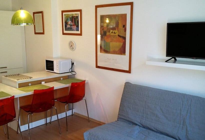 Holiday Apartments Karlovy Vary