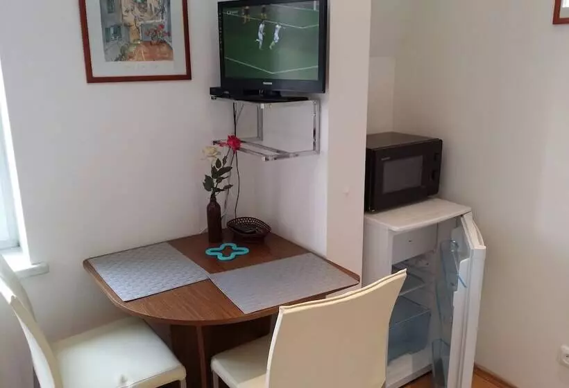 Holiday Apartments Karlovy Vary