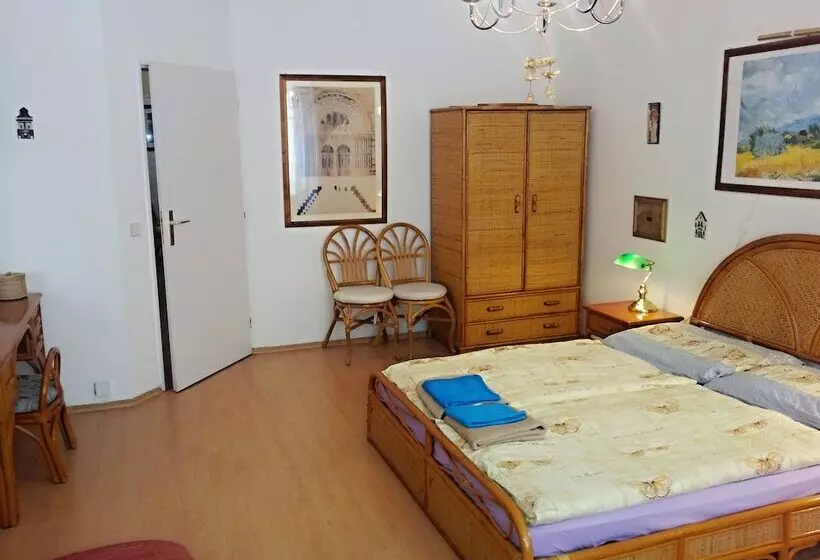 Holiday Apartments Karlovy Vary