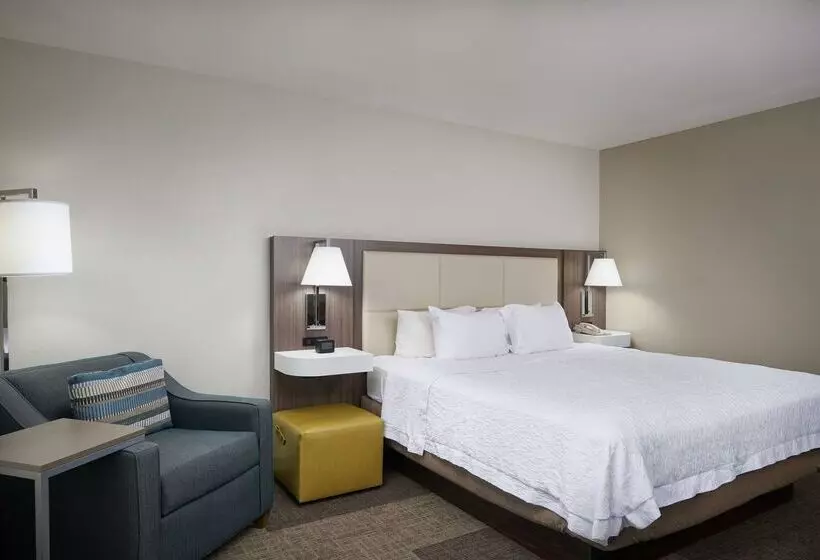 Hotelli Hampton Inn & Suites Rogers