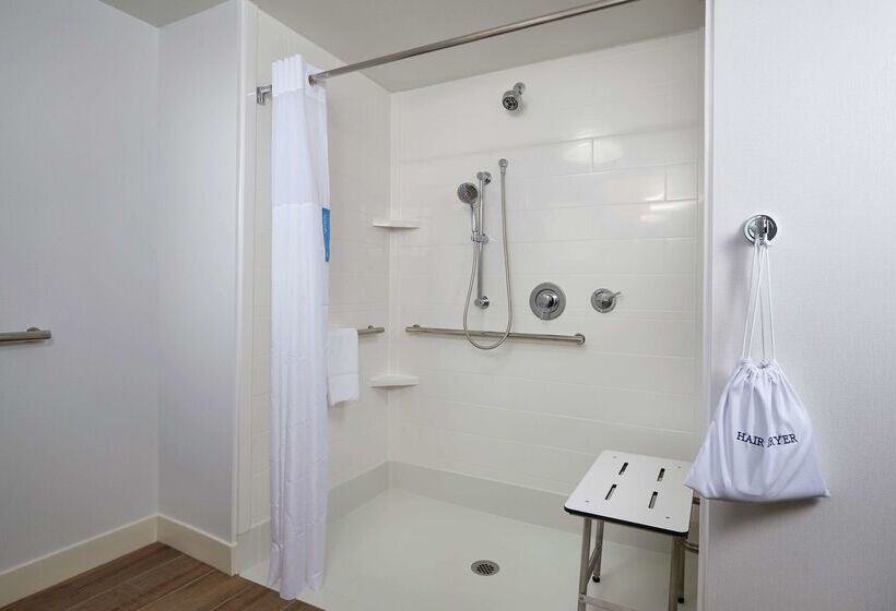 ホテル Hampton Inn & Suites Rogers