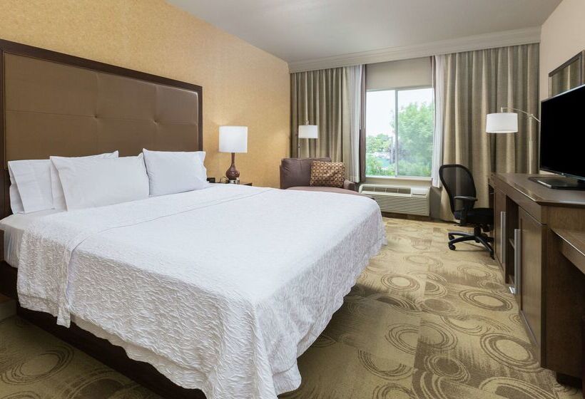 호텔 Hampton Inn & Suites Yuba City