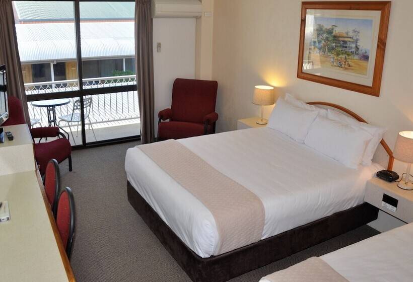 酒店 Longreach Motor Inn