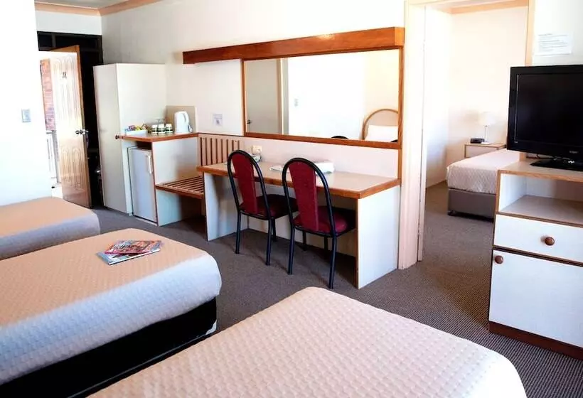 ホテル Longreach Motor Inn