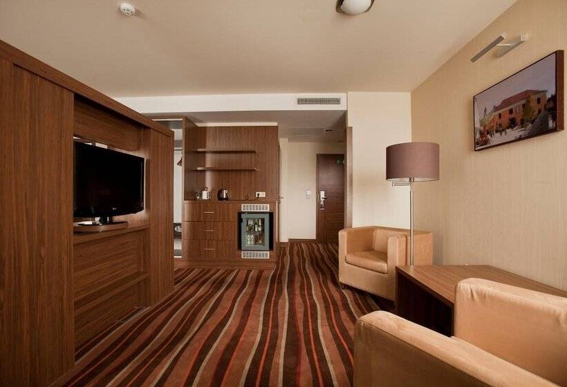 호텔 Makar Sport & Wellness