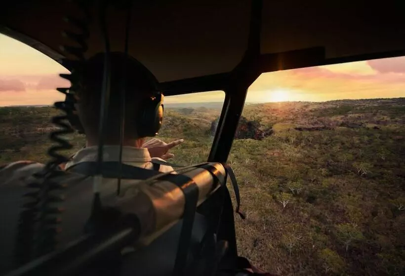 Отель Mount Hart Wilderness Lodge