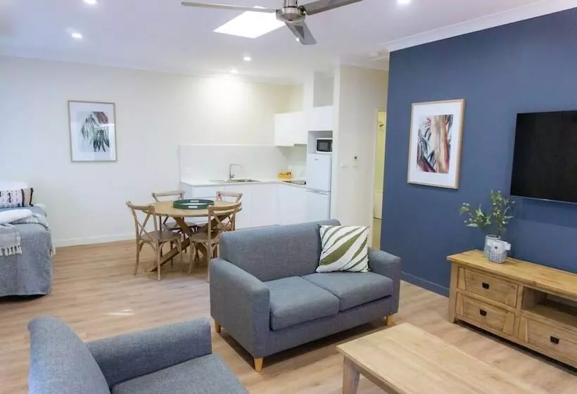 Отель Port Stephens Koala Sanctuary